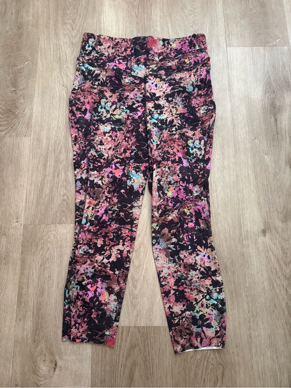 Lululemon Base Pace High-Rise Crop 23"